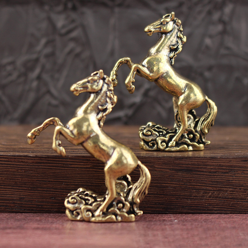 [H]Bronze Horse Desktop Decora - Desk Setup At Home recension och pris