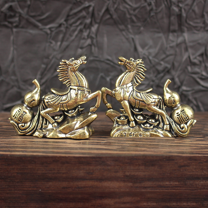 [H]Bronze Horse Desktop Decora - Desk Setup At Home recension och pris