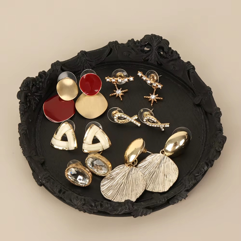 Baroque Gothic Carved Jewelry  - Desk Setup At Home recension och pris