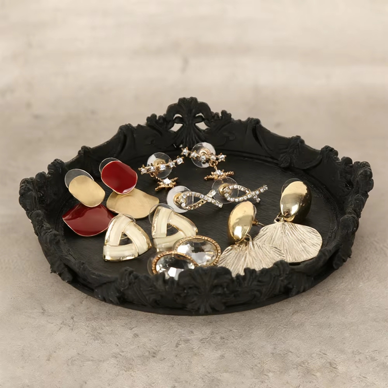 Baroque Gothic Carved Jewelry  - Desk Setup At Home recension och pris
