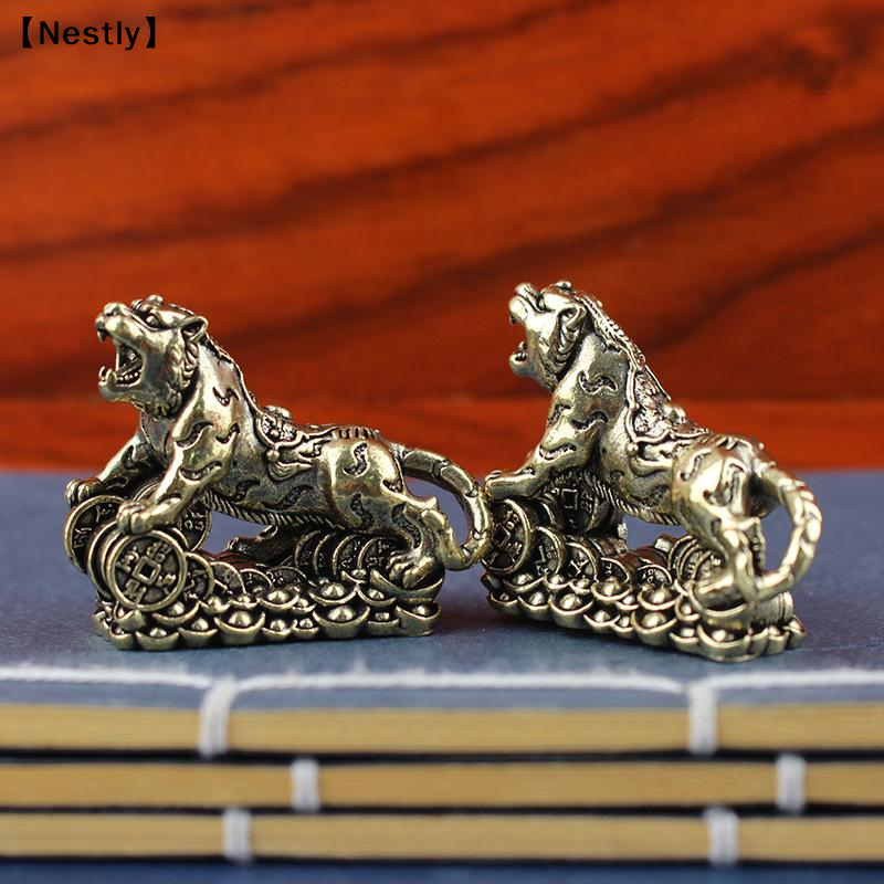 Brass Tiger Desktop Decoration - Desk Setup At Home recension och pris